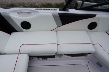 Collins Ski Boat_6