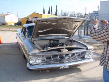 Hooter's Car Show 2013