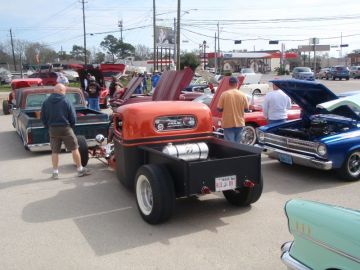 Hooter's  2013