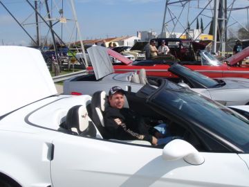 Hooter's Car Show 2013