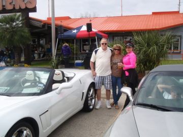 Hooter's Car Show 2013