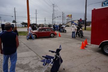 Hooter's Car Show 2014_5
