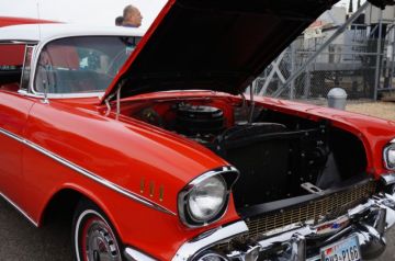 Hooter's Car Show 2014