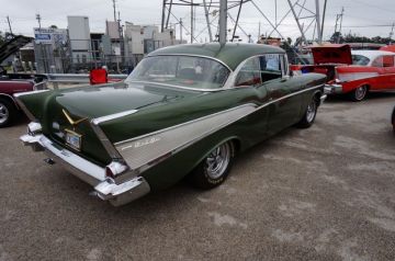 Hooter's Car Show 2014_8