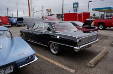 Hooter's Car Show 2014_8