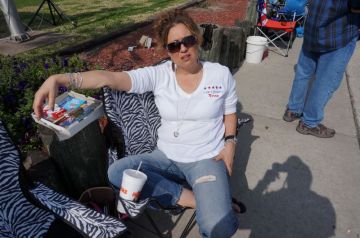 Hooter's Car Show 2014_9
