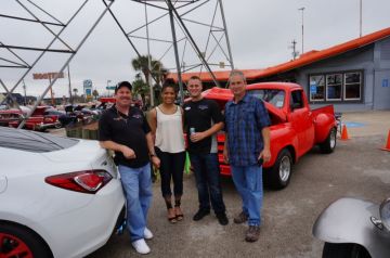 Hooter's Car Show 2014_9