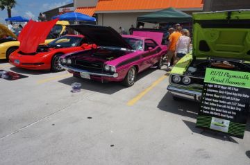Hooter's 2014_10
