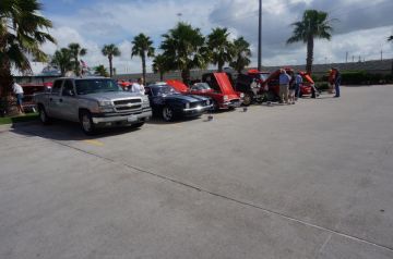 Hooter's Webster Car Show 2014