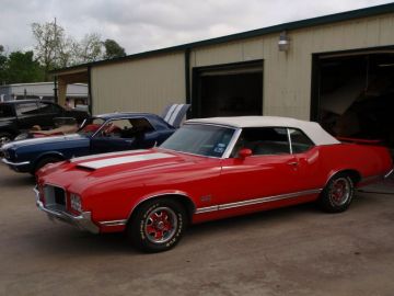 1971 Olds. Cutlass Supreme