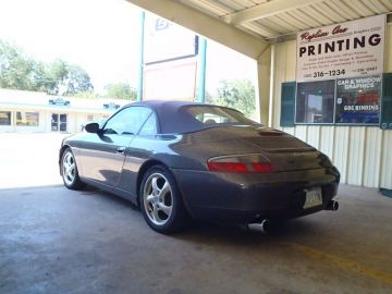 Space Grey Top w/ Neopreme/Leather Seats