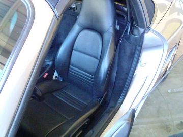 Convertible Top / Refurbished Seats