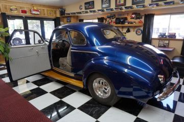 1940 Olds. Business Coupe