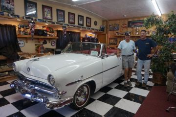 Bills 1953 Sunliner