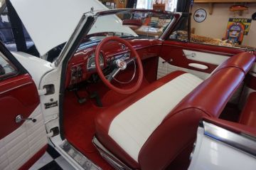 Bills 1953 Sunliner_9