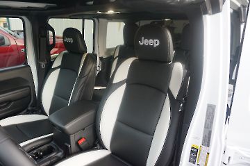 Black/White Jeep