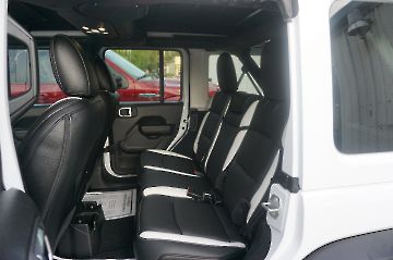 Black/White Jeep