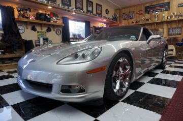 Daniel's Smokin' Hot Vette_10