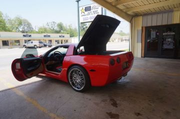 Jennifer's Vette