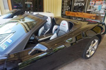 Silver/Black Vette