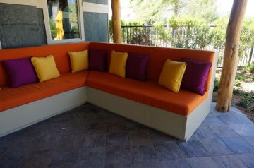 Outdoor Seating_4