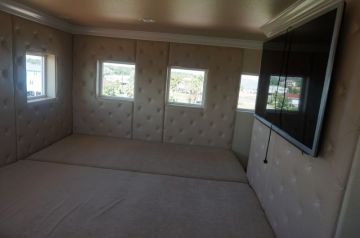 Custom Bedroom & Walls