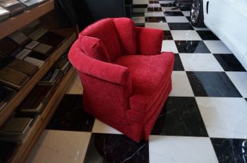 Cute Red Chair